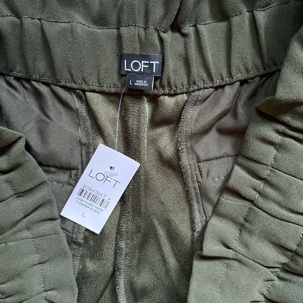 LOFT Olive Green Cropped Drawstring Pants - Picture 3 of 9